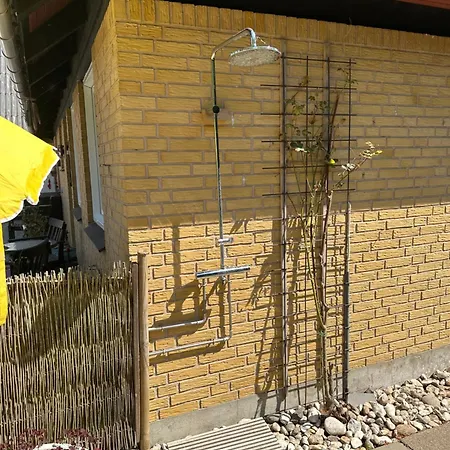 Skovbrynet 2 3 *